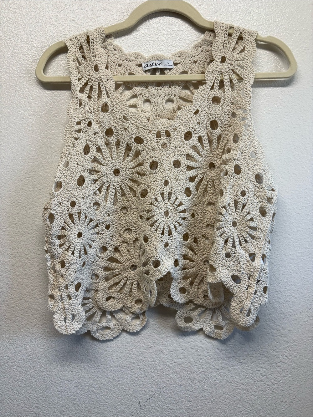 Women's Cream Crochet Floral Tank